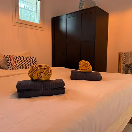 Large Luxury With Garden View Over The Ocean * אנטיב