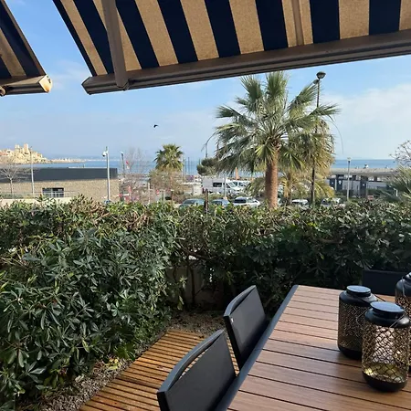 Large Luxury With Garden View Over The Ocean *